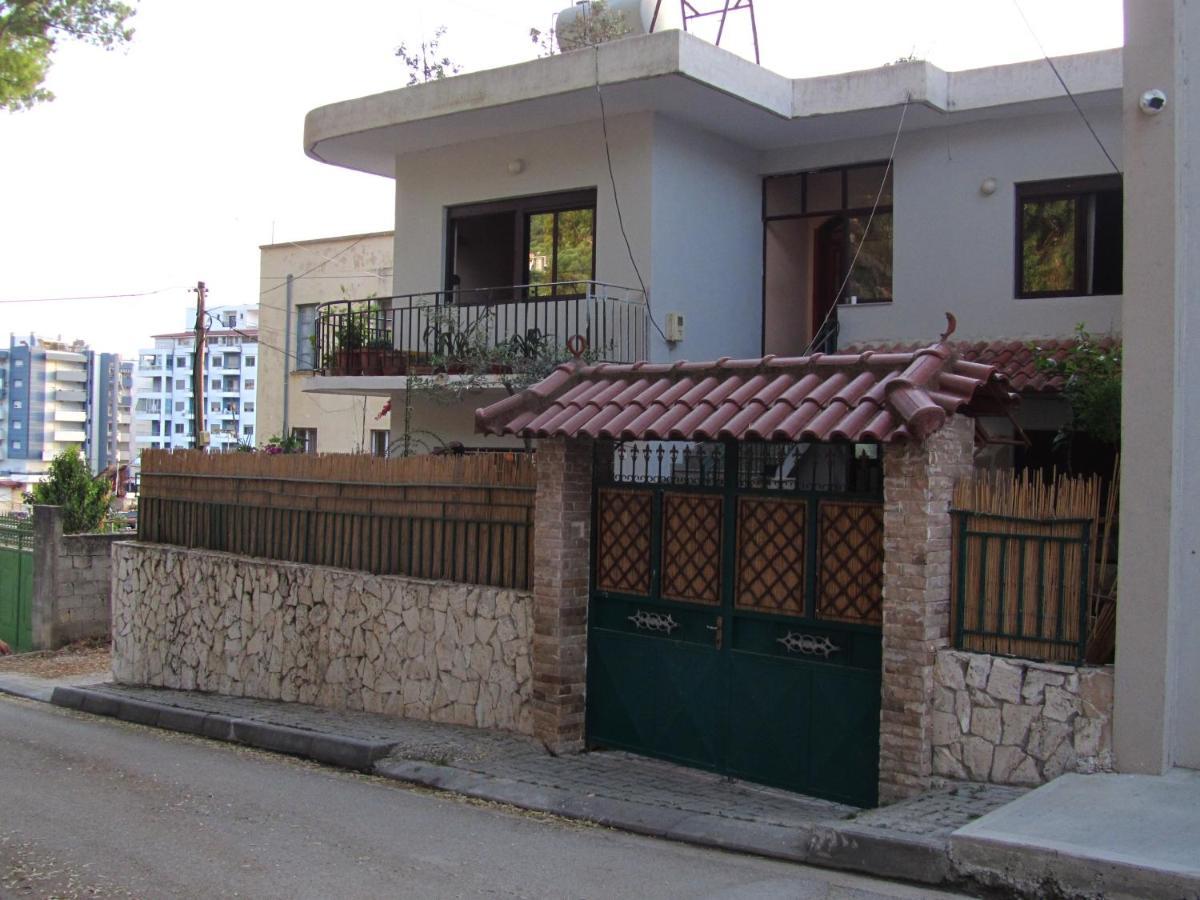Private Apartment at Guest House Hektor&Aferdita Vlorë Eksteriør billede