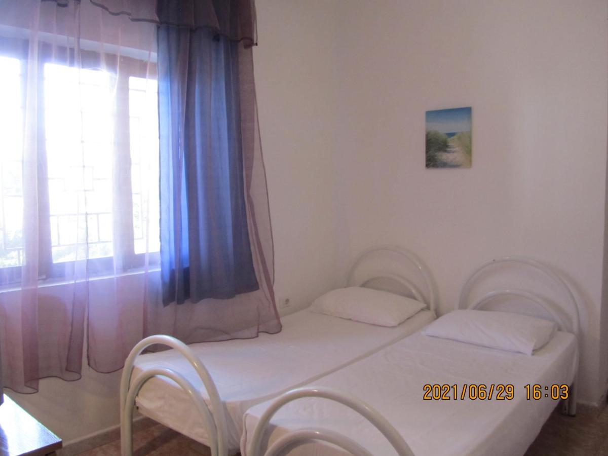 Private Apartment at Guest House Hektor&Aferdita Vlorë Eksteriør billede